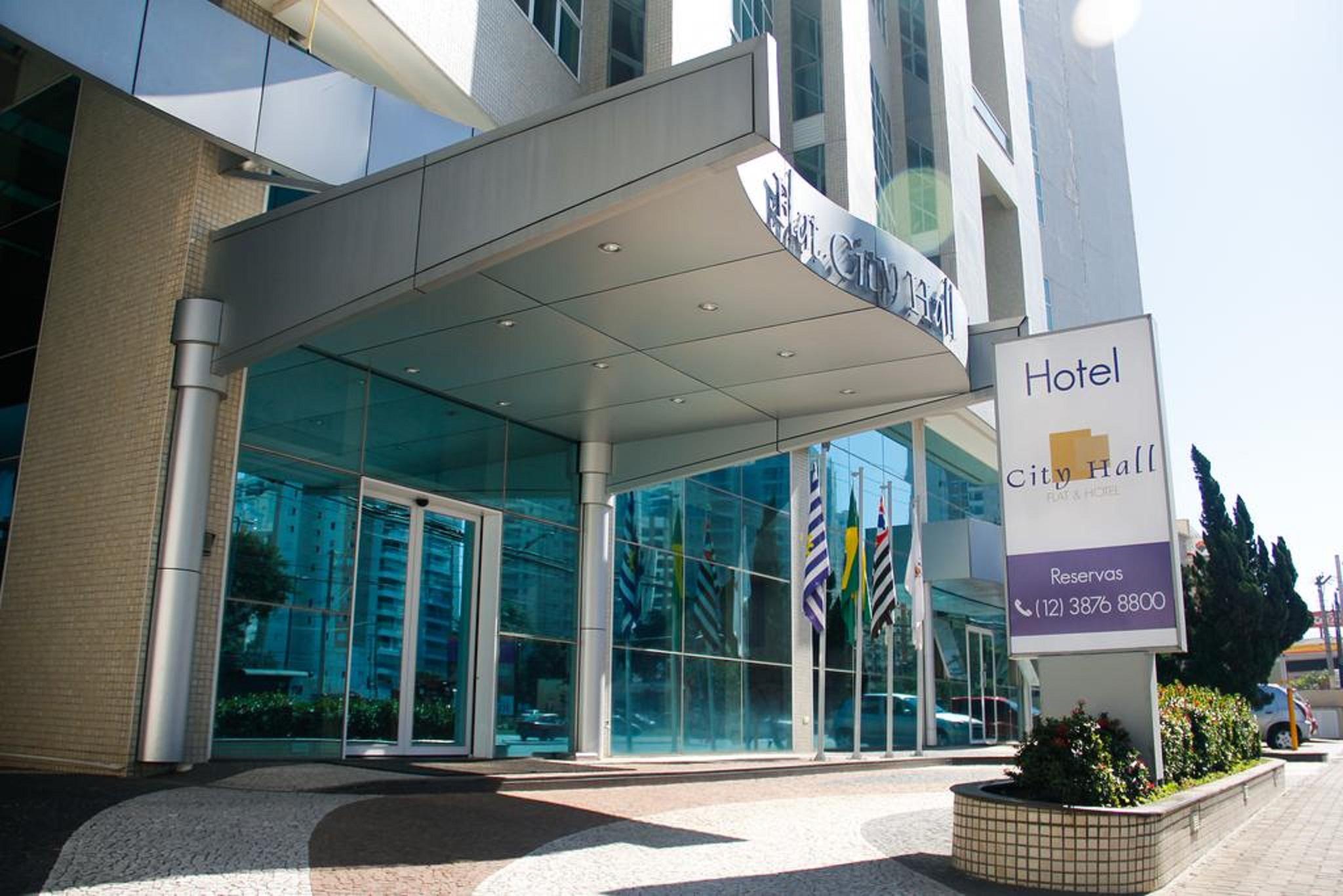 Hotel City Hall เซาโจเซดอสกัมปอส ภายนอก รูปภาพ