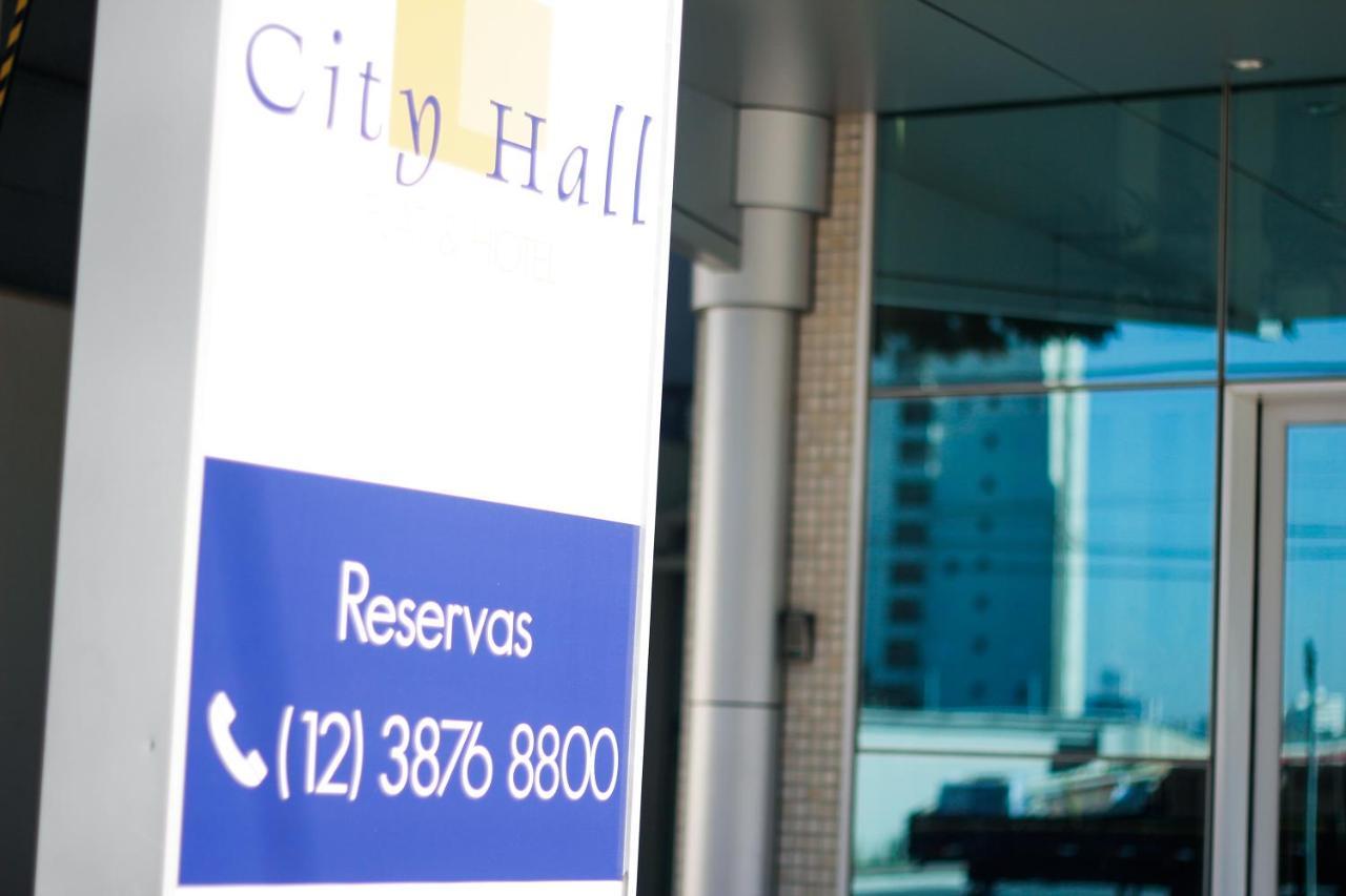 Hotel City Hall เซาโจเซดอสกัมปอส ภายนอก รูปภาพ